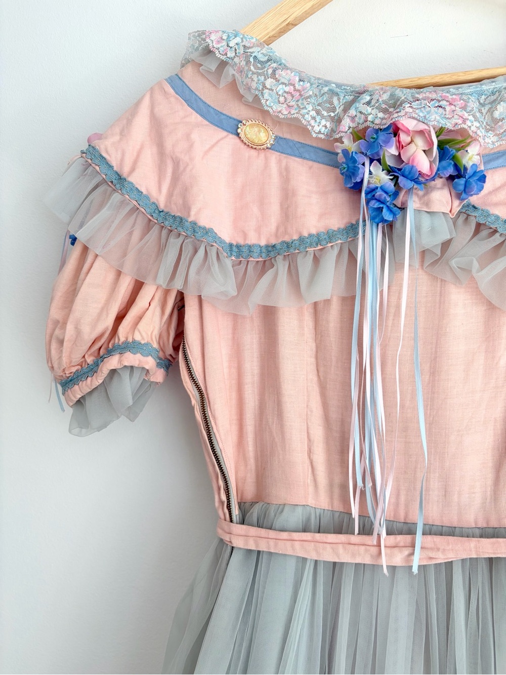 Vintage Fairycore Marie Antoinette Rococo Professional Theatrical Costume S - Picture 6 of 11